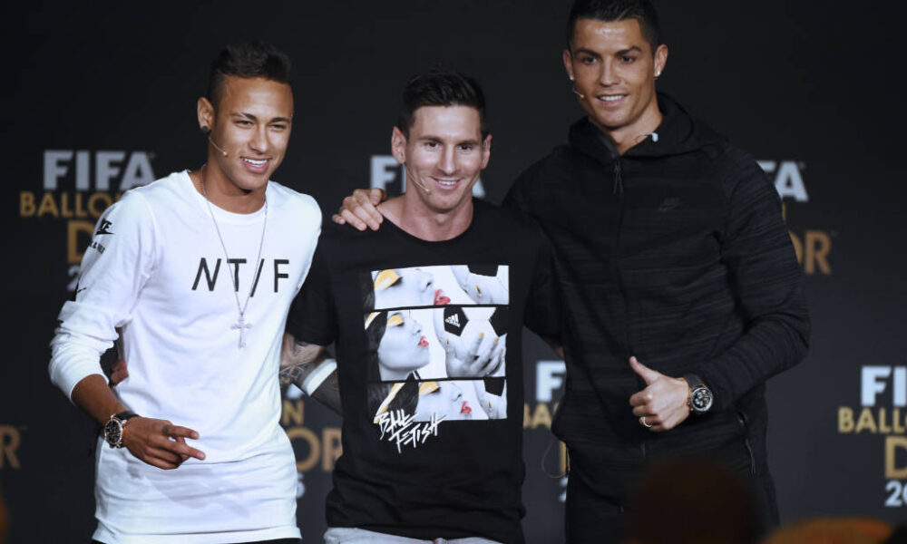 Neymar, Messi e Cristiano Ronaldo juntos.